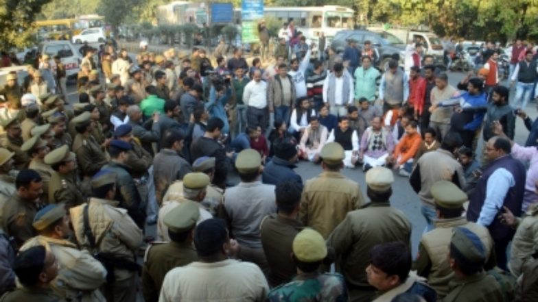 'Will Take Your Other Daughter Too': UP Man With Five Wives Now Abducts Sixth Girl in Shamli, Threatens Her Parents