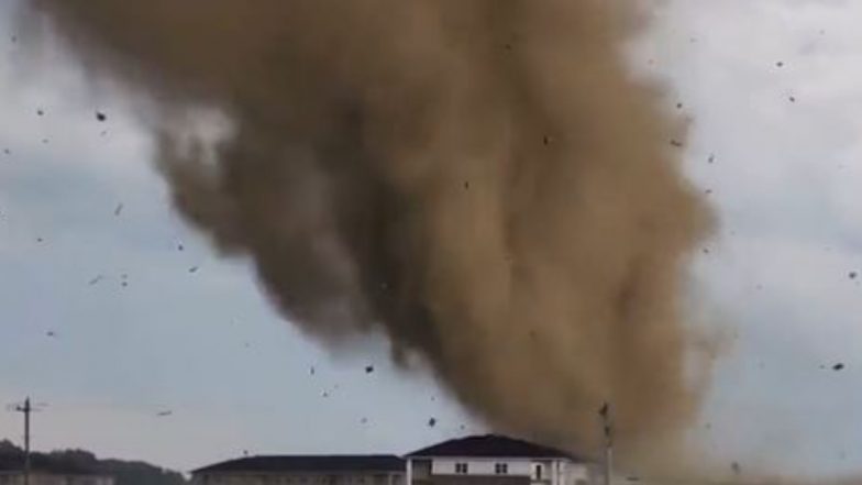 US: Tornado and Other Severe Weather Kill Three in Arkansas, Damage Homes and Knock Out Power in Multiple States (Watch Video)