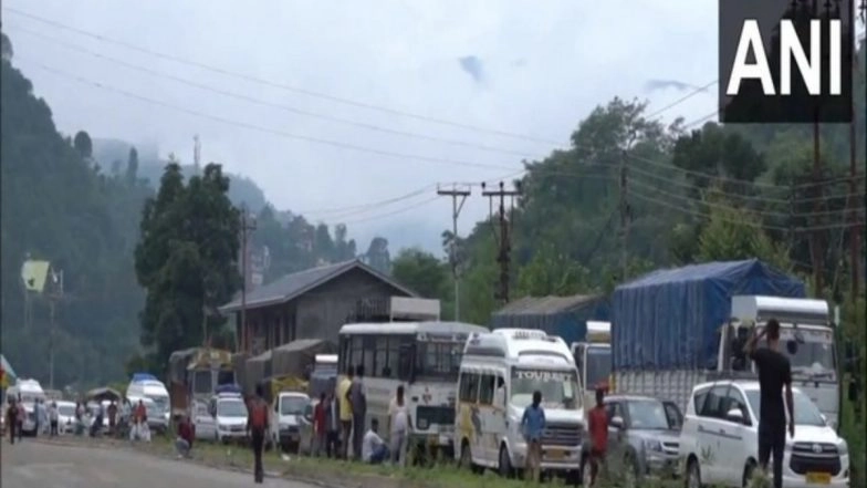 Harrowing Time for Motorists Travelling to Kullu-Manali After Landslides