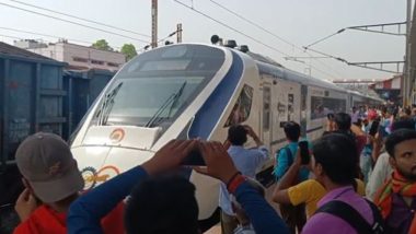 Vande Bharat Express Train Trial Run on Patna-Ranchi Route Begins (Watch Video)