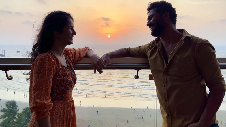 Vicky Kaushal and Katrina Kaif Look Madly in Love As They Pose For a Romantic Pic From Their Sea-Facing Apartment!