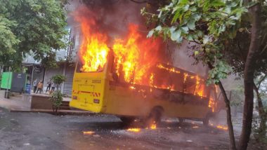 Virar School Bus Fire Video: Narrow Escape for Five Children as Massive Blaze Engulfs Vehicle, Scary Footage Surfaces