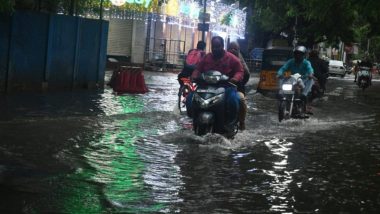 Chennai Rains: Heavy Rainfall Lashes Tamil Nadu City and Its Suburbs; Flight Operations Affected, Holiday Declared for Schools