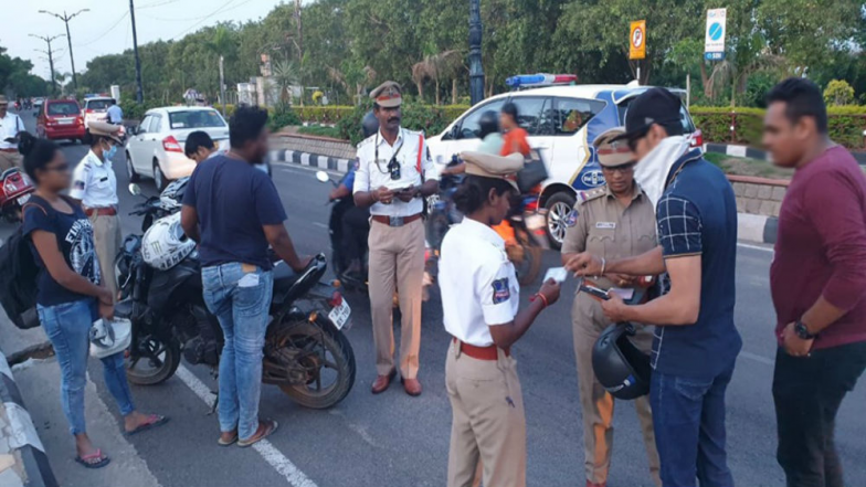 Uttar Pradesh Government Decides to Cancel Pending Traffic Challans of Vehicles Between 2017-2021