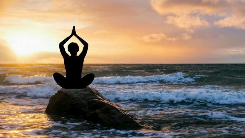 Yoga Benefits Older Women at Risk of Alzheimer’s Disease, Reveals Study