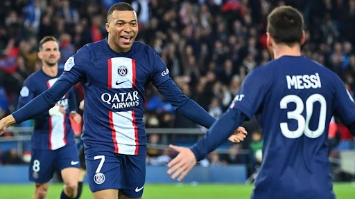 ‘Dejar el PSG’ Lionel Messi aconseja a Kylian Mbappé que se una al Barcelona o al Real Madrid antes de que la estrella argentina se una al Inter Miami procedente del Paris Saint-Germain FC