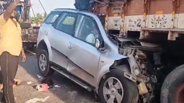 Andhra Pradesh Road Accident Video: Car Rams Into Lorry Parked Near Flyover at Anantapalli, Six People Killed