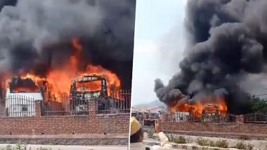 Rishikesh Bus Stand Fire Video: Massive Blaze Erupts at Bus Stations in Uttarakhand, Several Buses Engulfed in Flames