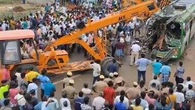 Bus Accident in Tamil Nadu Video: Seven Die, 40 Suffer Injuries as Two Buses Collide in Cuddalore