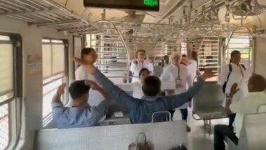 Yoga in Mumbai Local Train Video: Passengers Celebrate International Yoga Day 2023 in Local Train, Perform Various Yoga Asanas While Travelling