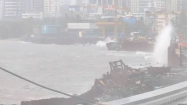 High Tide in Mumbai Video: High Tidal Waves Hit Marine Drive Amid Heavy Rainfall Across City