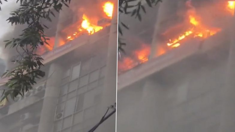 Delhi Building Fire Video: Major Blaze Erupts on Ninth Floor of DCM Building in Connaught Place