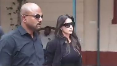 Nora Fatehi Spotted At Patiala House Court in Connection With Sukesh Chandrasekhar Money Laundering Case (Watch Video)