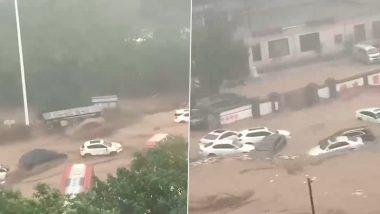 Cars Washed Away in China Video: Several Vehicles Swept Away in Flash Floods Triggered by Heavy Rains in Mentougou, Terrifying Footage Surfaces