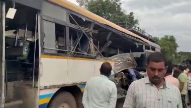 Andhra Pradesh Road Accident: RTC Bus Collides With Lorry in Kadapa; Six Killed, Over 20 Passengers Injured