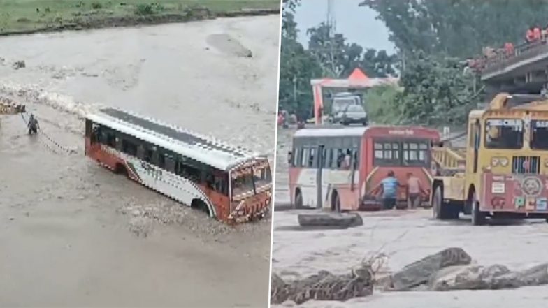 Uttar Pradesh Floods Video: Bus Gets Stuck on Road After River Overflows in Bijnor, Passengers Rescued Using JCB