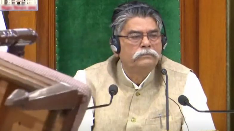 Bihar Assembly Ruckus Video: BJP MLA Raises Chair Against Speaker Awadh Bihari Choudhary During Protest