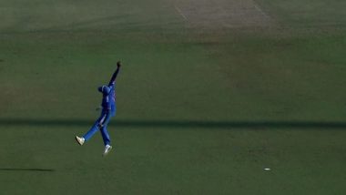 Harshit Rana Takes One-Handed Stunner To Dismiss Qasim Akram in IND A vs PAK A ACC Men’s Emerging Teams Asia Cup 2023 Match (Watch Video)