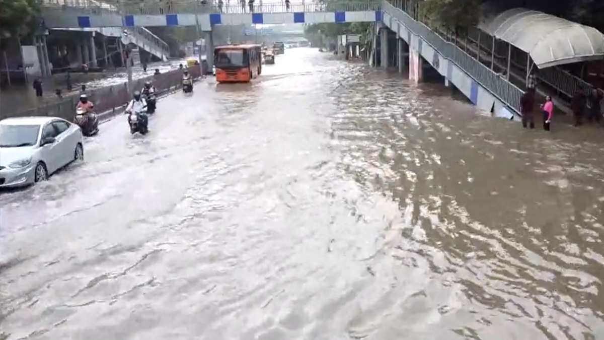 Information News | ITO Intersection, Rajghat Areas Flooded Due To Rise ...