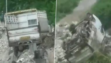 Uttarakhand Road Accident Video: Tempo Overturns, Slides Down Hill After Getting Stuck on Road Full of Debris Following Landslide in Uttarkashi