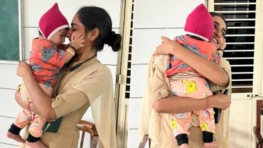 Woman Constable in Gujarat Takes Care of 6-Month-Old Infant As the Mother Appears for High Court Peon Recruitment Examination, Heartwarming Pics Go Viral