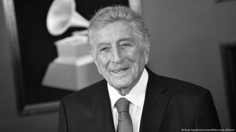 Singer Tony Bennett Dies at 96