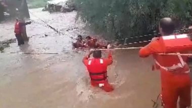 Gujarat Rains: NDRF Team Conducts Rescue Operation in Junagadh District Amid Incessant Rainfall (Watch Video)