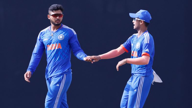 Riyan Parag Strikes Twice on Consecutive Balls to Dent Pakistan A During IND A vs PAK A ACC Men's Emerging Teams Asia Cup 2023 Final (Watch Video)