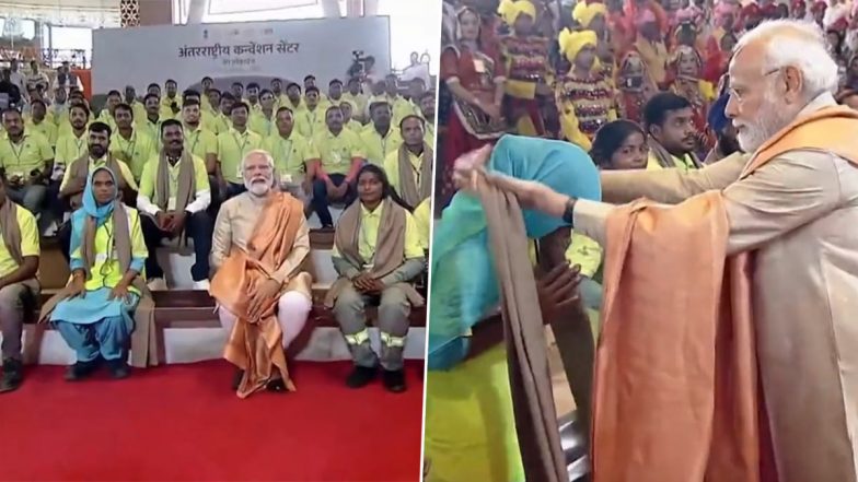 Pragati Maidan Complex Redevelopment: PM Modi Commends Labourers Involved in the Construction Work of the Project (Watch Video)