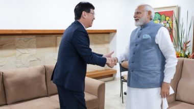 SemiconIndia 2023: PM Narendra Modi Meets Foxconn Chairman Young Liu, Welcomes Company’s Expansion Plans for Semiconductor Manufacturing in India