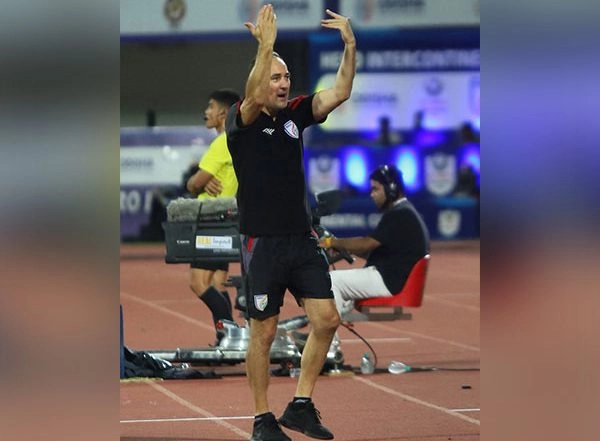 Sports News | Indian Football Coach Igor Stimac Lands Himself in Trouble, Suspended for 2 Matches