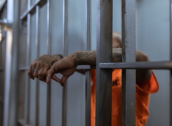 Health News | Study Reveals How Tuberculosis Cases in Prisons Worldwide Go Unnoticed