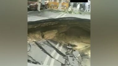 India News | Road Caves in at Delhi's Janakpuri Area, Holds Up Traffic