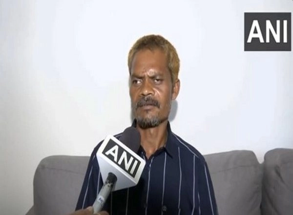 India News | MP: Relief Amount of Rs 5 Lakh Provided to Sidhi Urination Case Victim on CM Chouhan's Direction