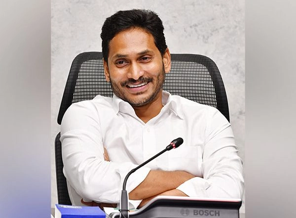 India News | AP: CM YS Jagan Mohan Reddy Releases Rs 1,117 Crore for Crop Insurance Claim Payments