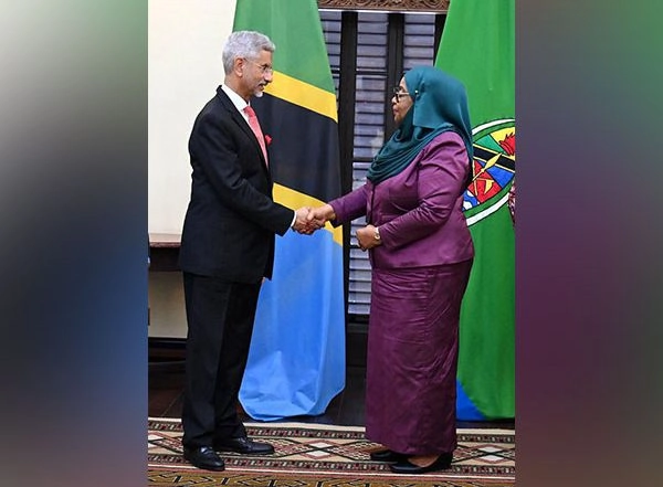 World News | Jaishankar Calls on Tanzanian President Samia Hassan, Discusses Defence, Maritime Cooperation
