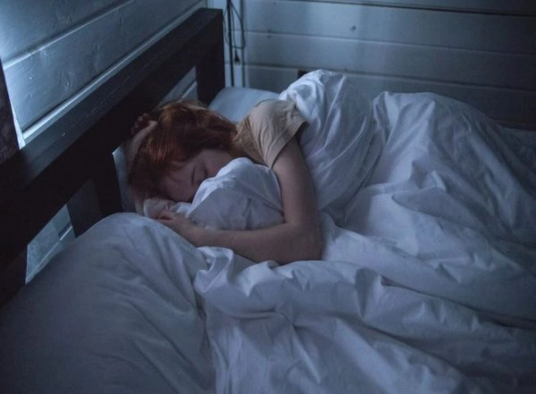 Health News | Deep-sleep Brain Waves Are Able to Regulate Body's Sensitivity to Insulin: Study