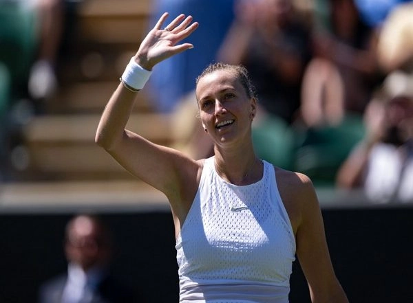Sports News | Wimbledon: Petra Kvitova Knocks out Natalija Stevanovic, Reaches R16