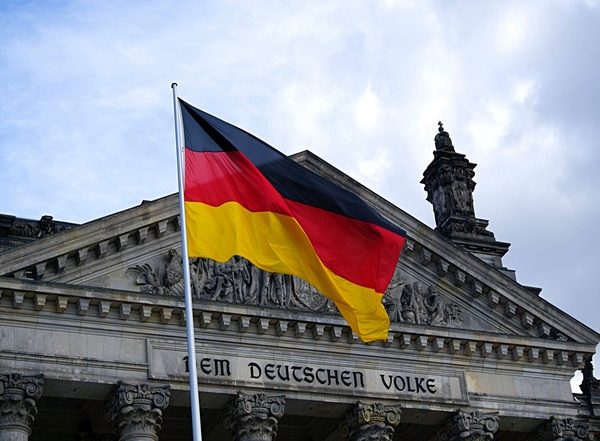 World News | Germany: 22 Officers Injured in Giessen Following Unrest, Police Say