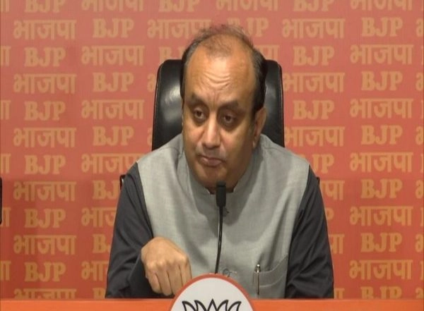 India News | Kejriwal Putting AAP Workers in Govt Jobs, Alleges BJP