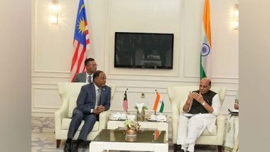 World News | Rajnath Singh Meets Malaysian PM Anwar Ibrahim, Evaluate Defence Cooperation