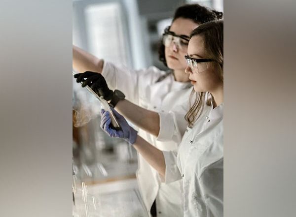 Health News | Air Monitor Can Identify Covid-19 Virus in Five Minutes