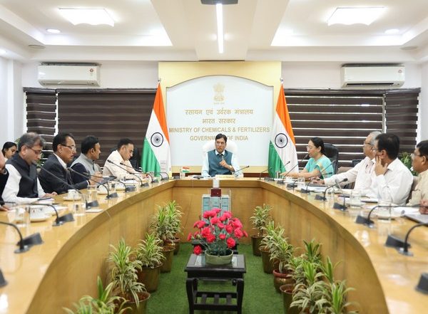 Health Minister Mansukh Mandaviya Directs Drug Regulator To Act Against Spurious Drugs Makers