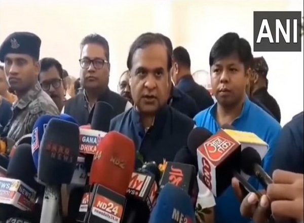 India News | Around 150 People from West Bengal Have Taken Refuge in Assam After Violence: CM Himanta Biswa Sarma