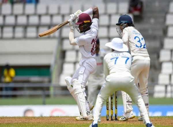 Sports News | India Bowlers Continue Impressive Display Against West Indies (Day 2, Tea)