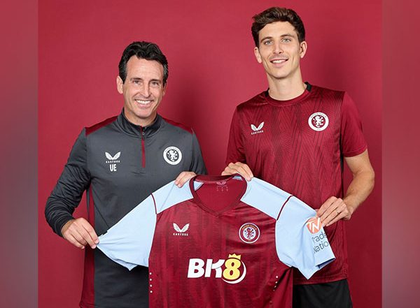 Aston Villa Sign Pau Torres from Villarreal for Undisclosed Fee