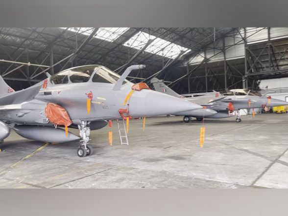 Bastille Day 2023: First Look of IAF's Rafale Fighter Jets That Will Participate in French National Day Parade on July 14 (Watch Video) - Vimarsana News