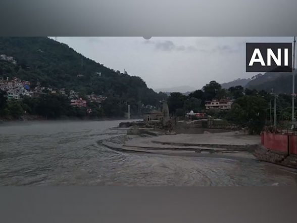 India News | Himachal Floods: 108 Deaths, Rs 3738.28 Cr Monetary Loss Amid Yellow Alert in State for 5 Days - Vimarsana News