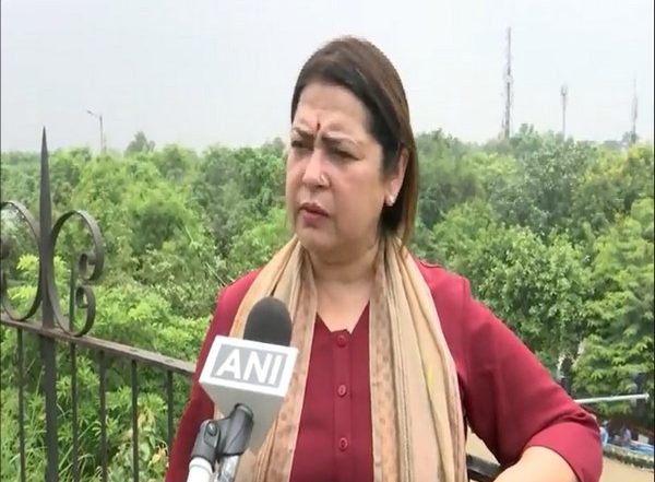 India News | Elected Govt Failed Delhi, CM Kejriwal Blames Centre, Not Taking Responsibility: MoS Meenakashi Lekhi