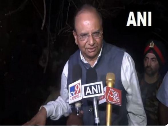 India News | Restoration Work of Bund at I&FC Regulator Completed, Water Starts Receding: Delhi LG - Vimarsana News